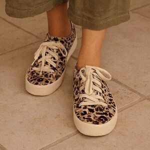 Time and Tru Leopard Print Sneakers | Women’s Size 11 Memory Foam Casual Shoes